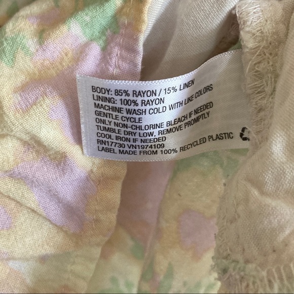 Wild Fable Floral Print Mini Skirt Size Medium - Picture 5 of 7